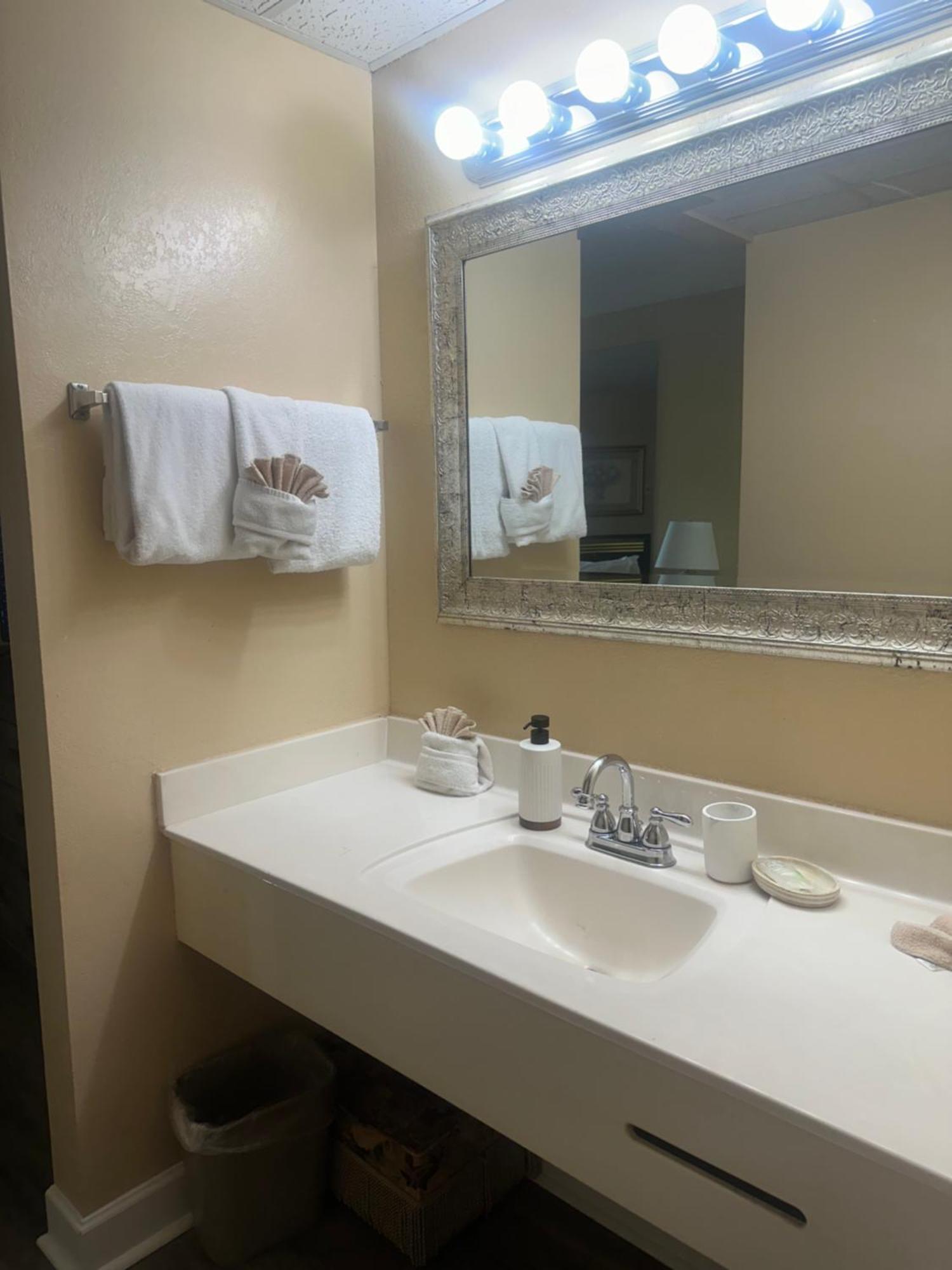 River Place Condos Riverside #309 1Bd Pigeon Forge Ngoại thất bức ảnh
